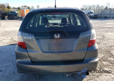 2012 Honda Fit z USA, uszkodzony, nr VIN JHMGE8H37CC029543